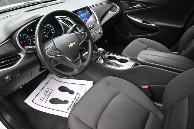 Used 2024 Chevrolet Malibu LT w/ Sport Edition FWD image 18