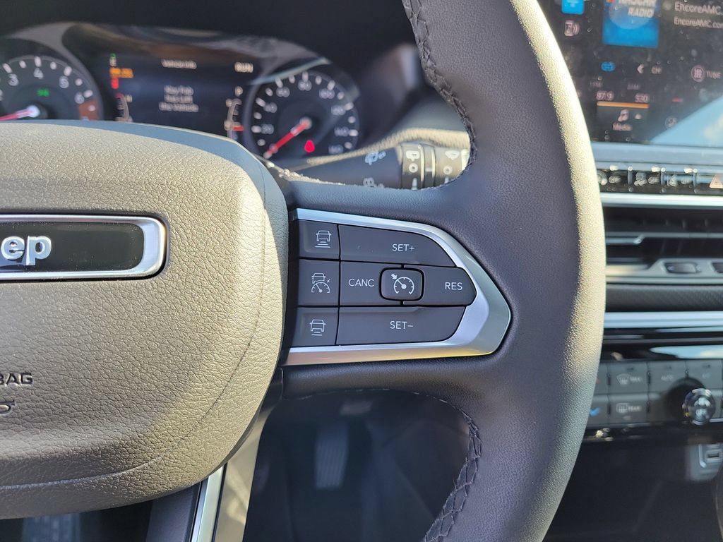 New 2026 Jeep Compass Limited AWD/4WD image 25