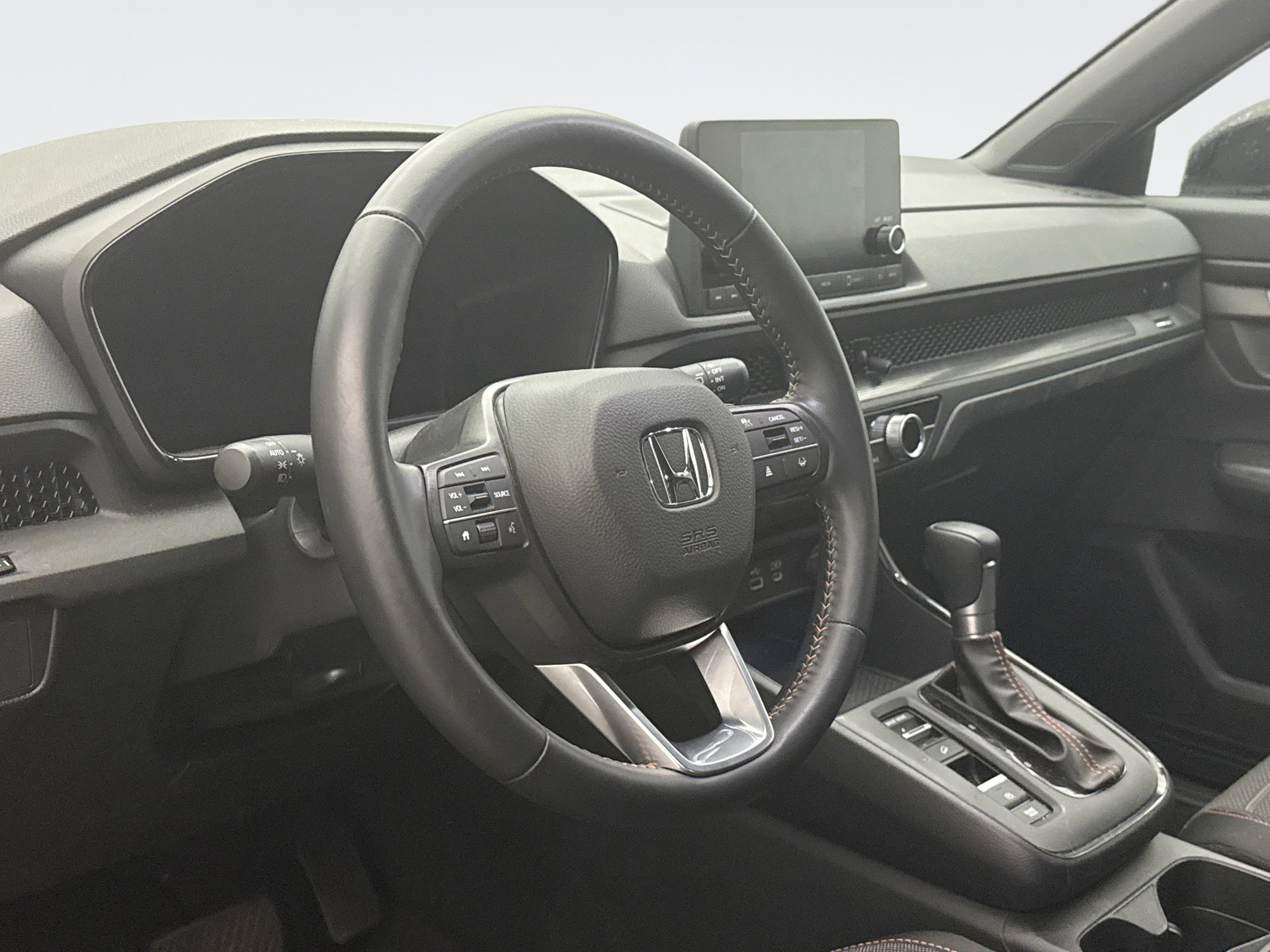 Used 2025 Honda CR-V Sport image 7