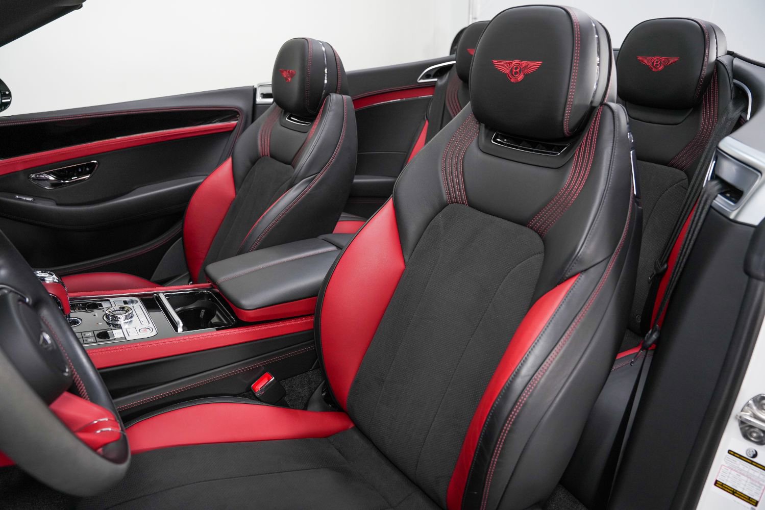 Used 2023 Bentley Continental GT S image 39