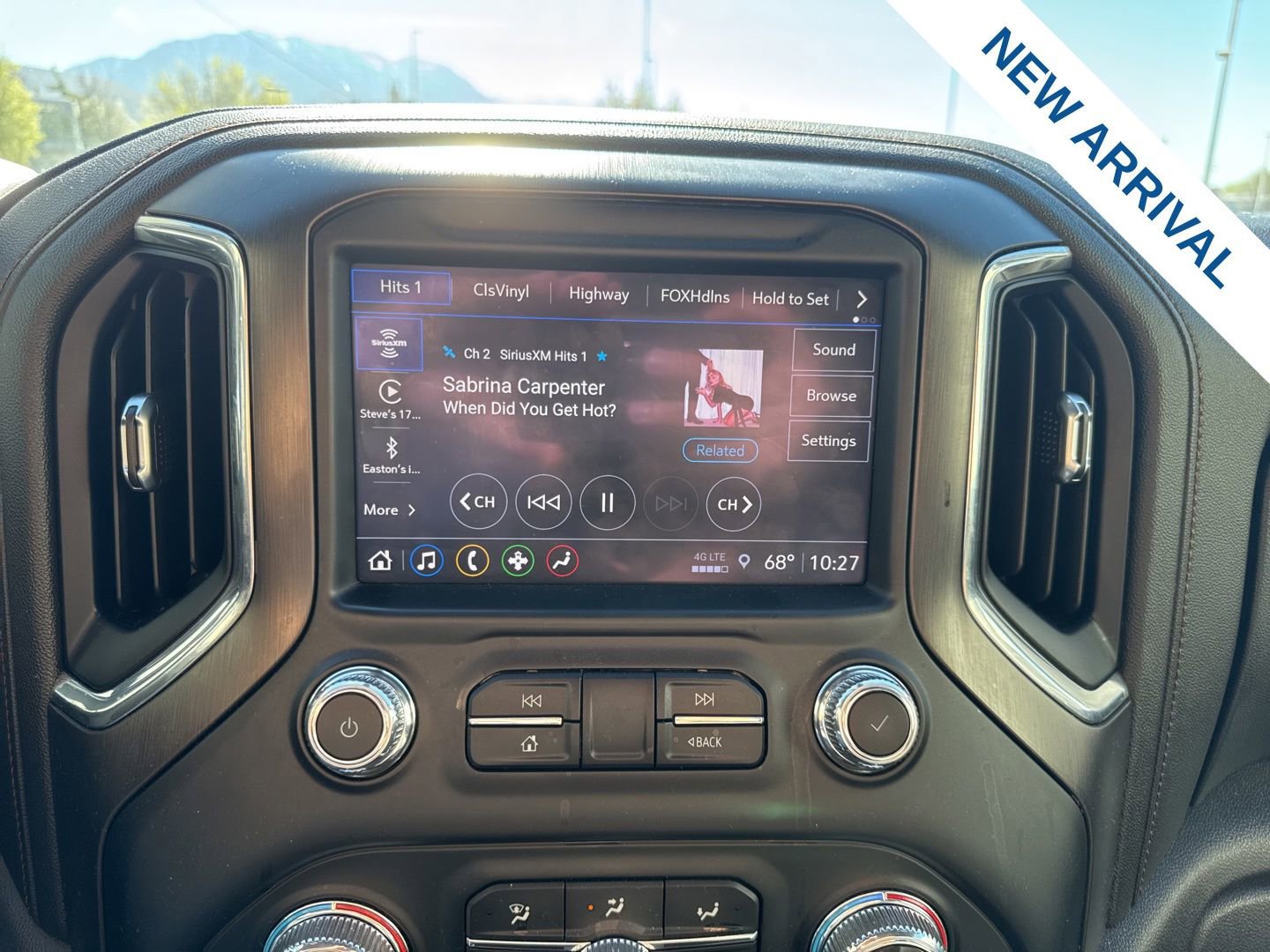 Used 2021 GMC Sierra 1500 AT4 image 24