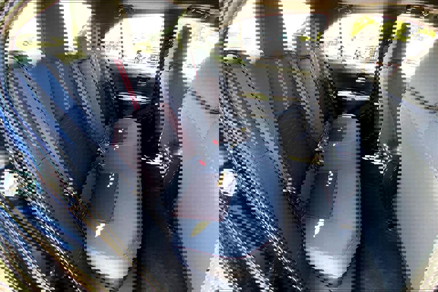 Certified 2025 Toyota Corolla SE w/ SE Premium Package FWD image 19