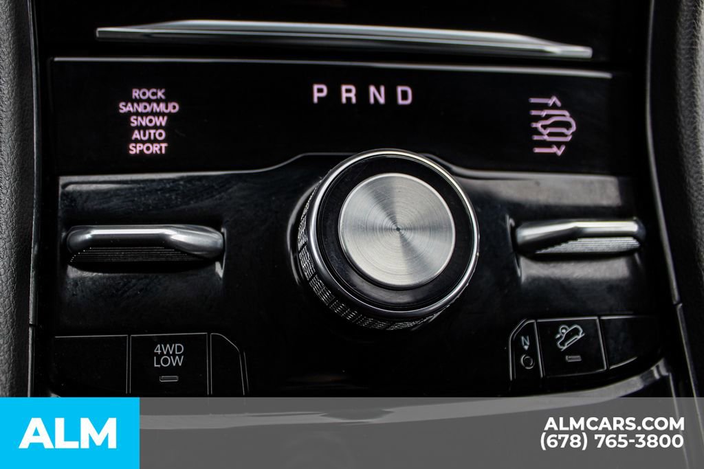 Used 2024 Jeep Grand Cherokee L Summit w/ Advanced Protech Group IV image 38