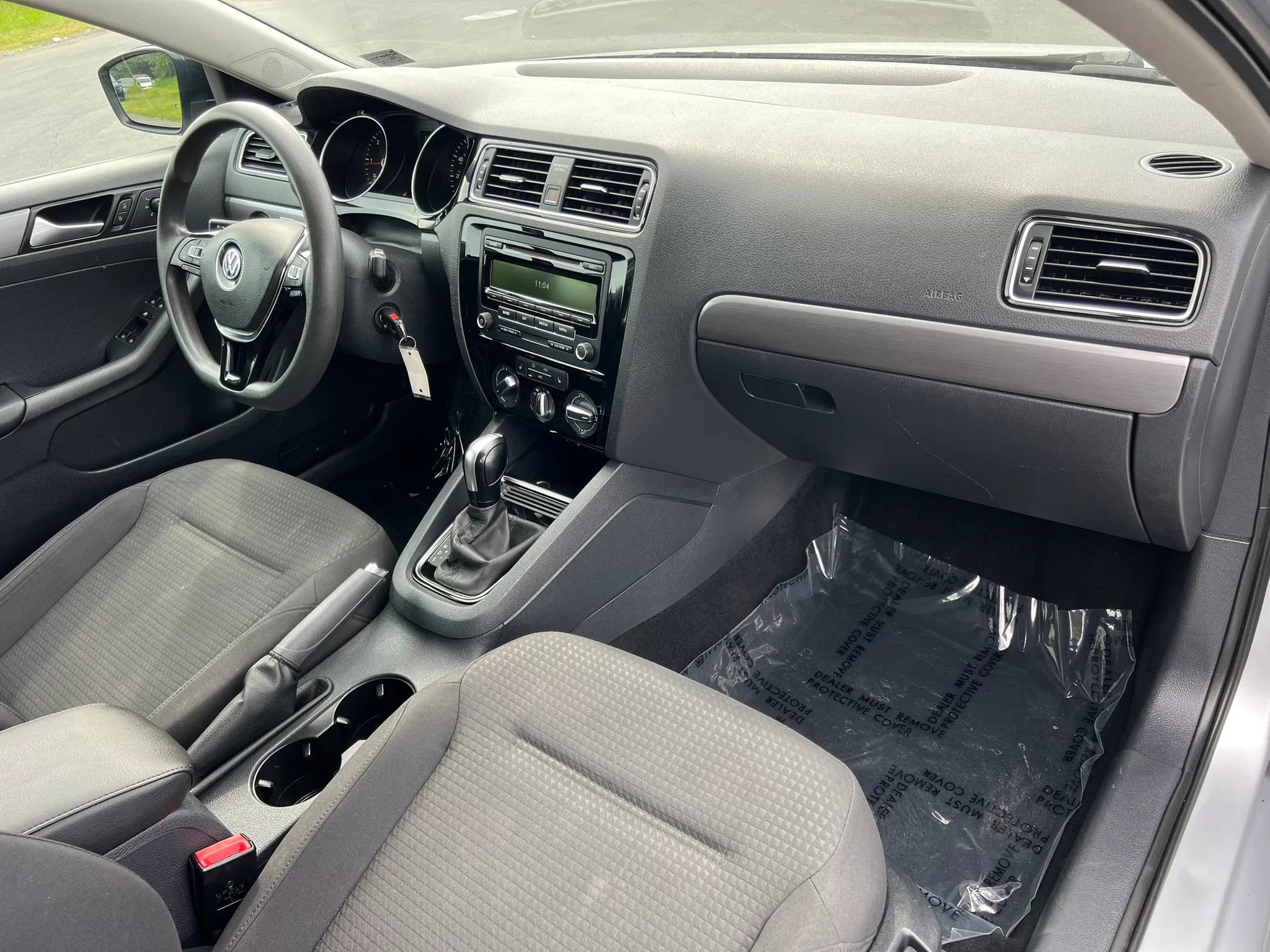 Used 2015 Volkswagen Jetta TDI S FWD image 17