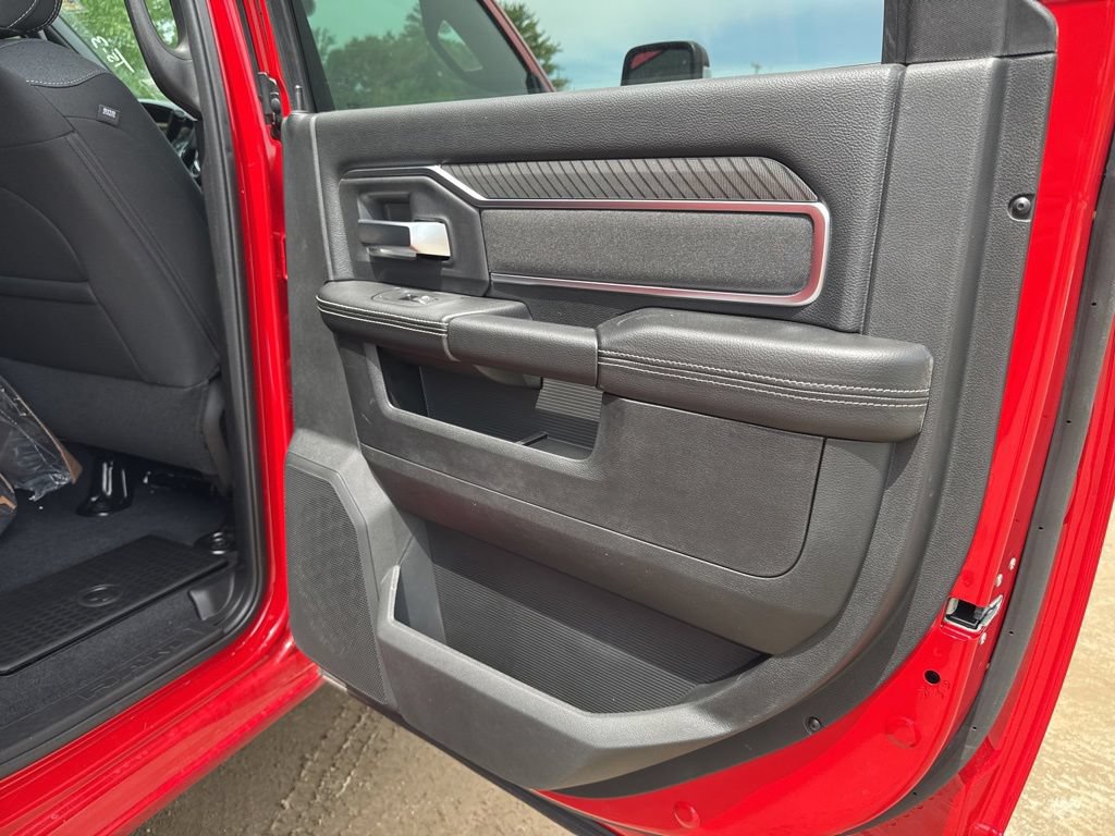 New 2026 RAM 2500 Big Horn AWD/4WD image 23