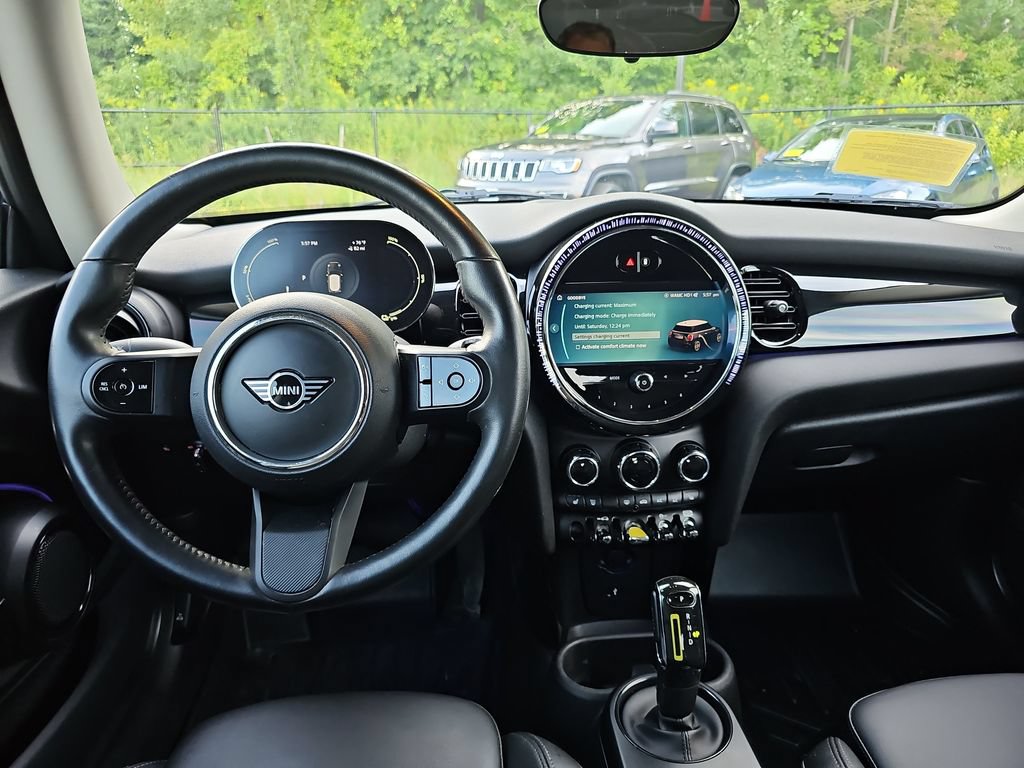 Used 2022 MINI Cooper SE FWD image 12