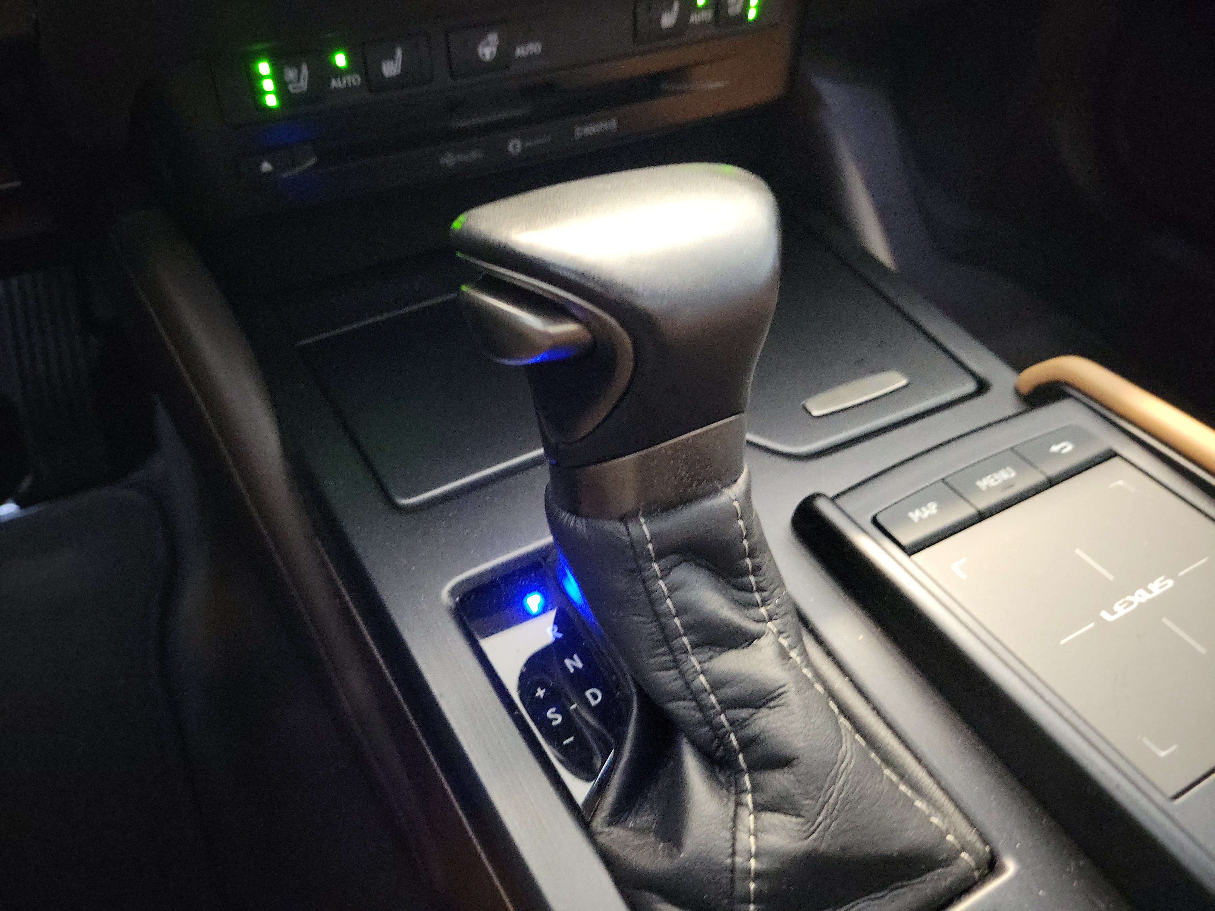 Used 2021 Lexus ES 350 w/ Premium Package FWD image 29