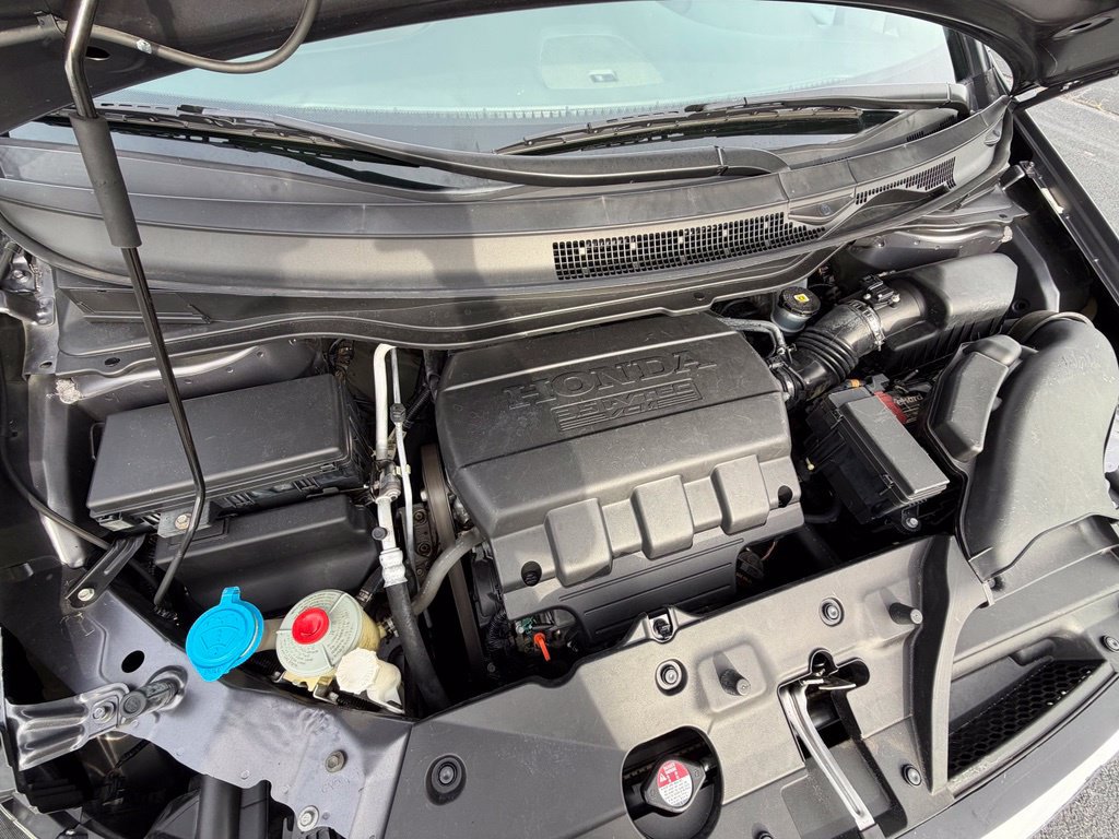 Used 2016 Honda Odyssey SE image 41