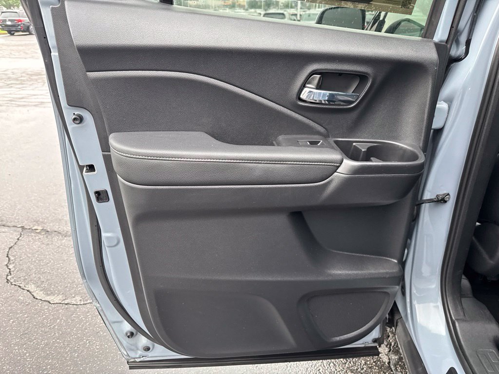 Used 2025 Honda Ridgeline RTL image 32