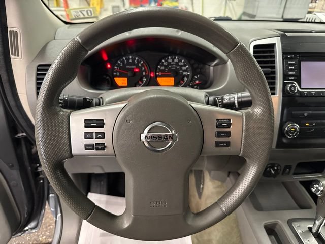 Used 2016 Nissan Frontier SV AWD/4WD image 12