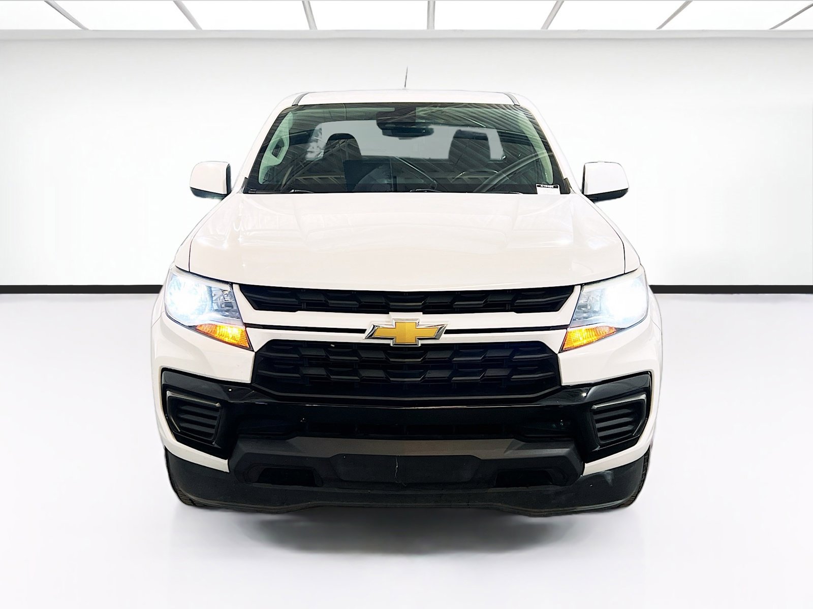 Used 2021 Chevrolet Colorado LT w/ Fleet Safety Package RWD image 2