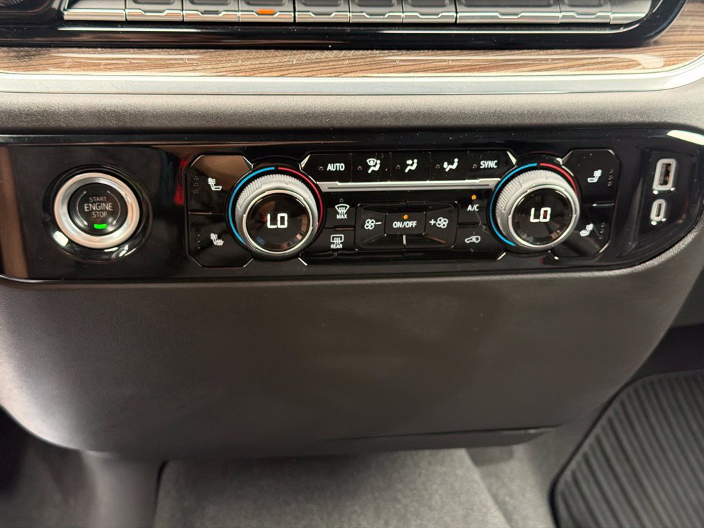 Certified 2024 Chevrolet Silverado 1500 LT AWD/4WD image 19