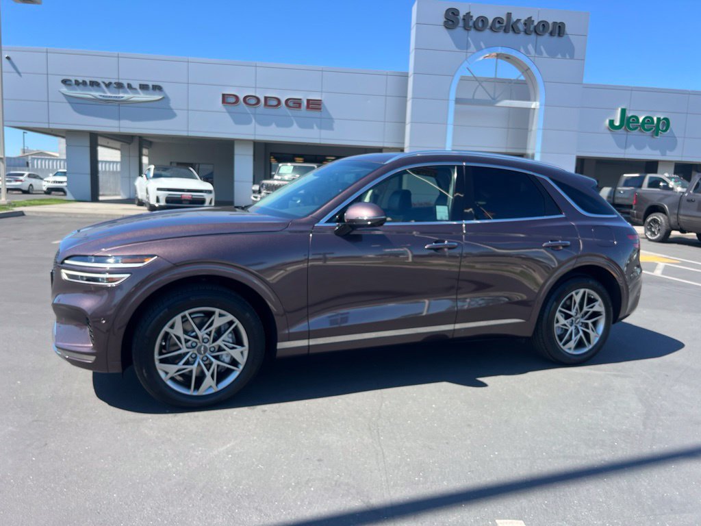 Used 2023 Genesis GV70 2.5T w/ Advanced Package