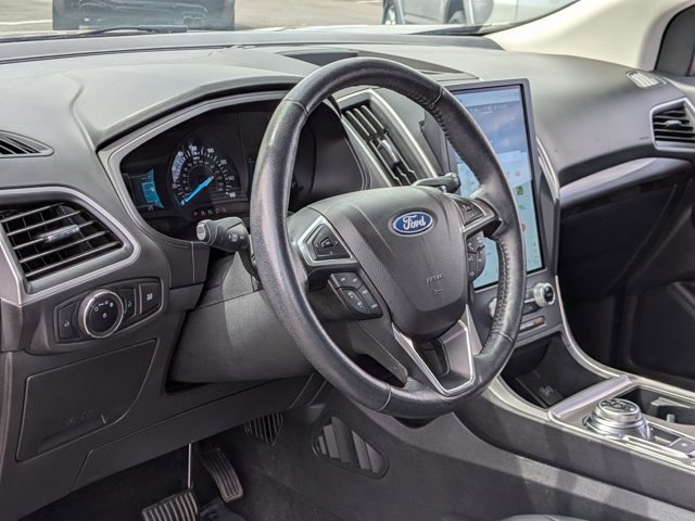 Used 2023 Ford Edge SEL AWD/4WD image 10