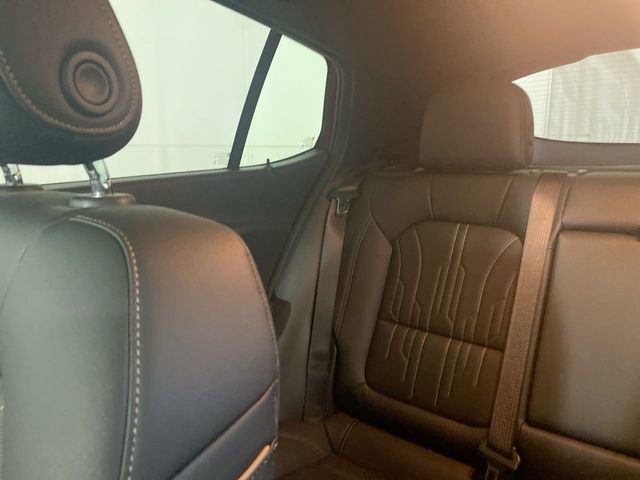 Used 2024 Buick Envista Avenir image 12