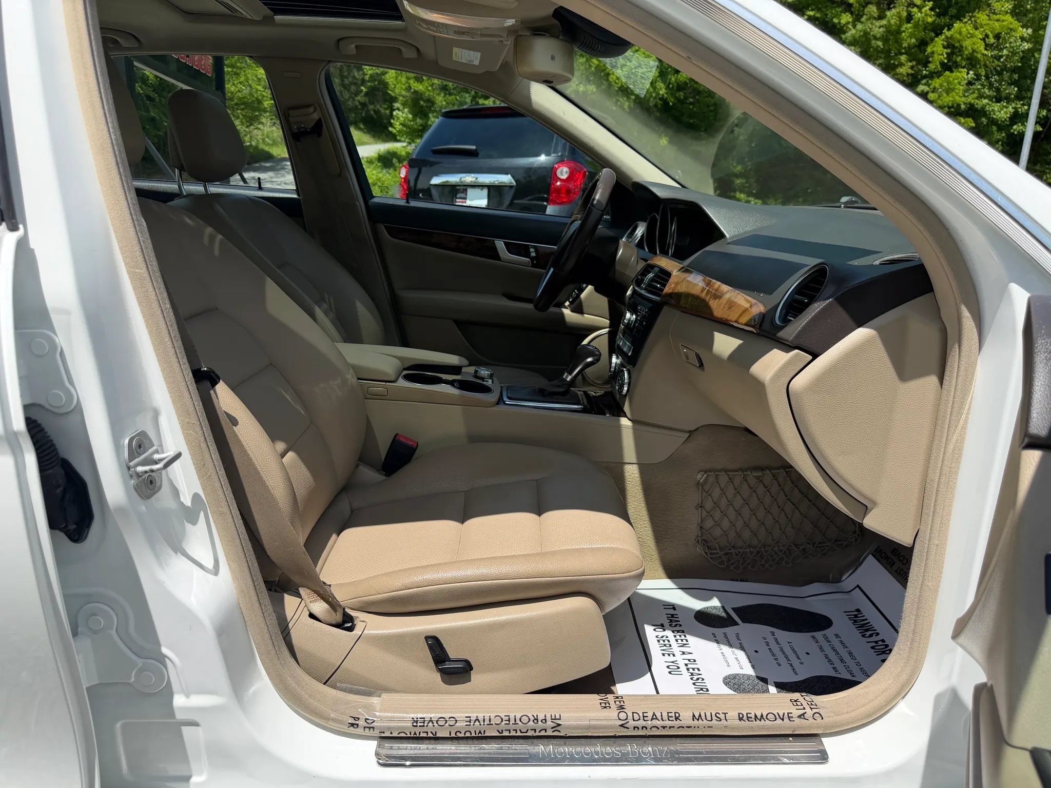 Used 2013 Mercedes-Benz C 250 Sedan image 18