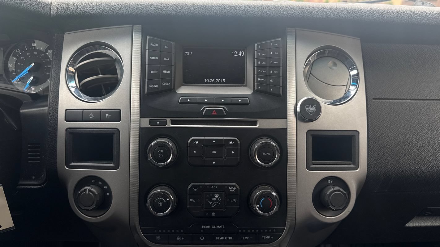 Used 2017 Ford Expedition EL XLT AWD/4WD image 21