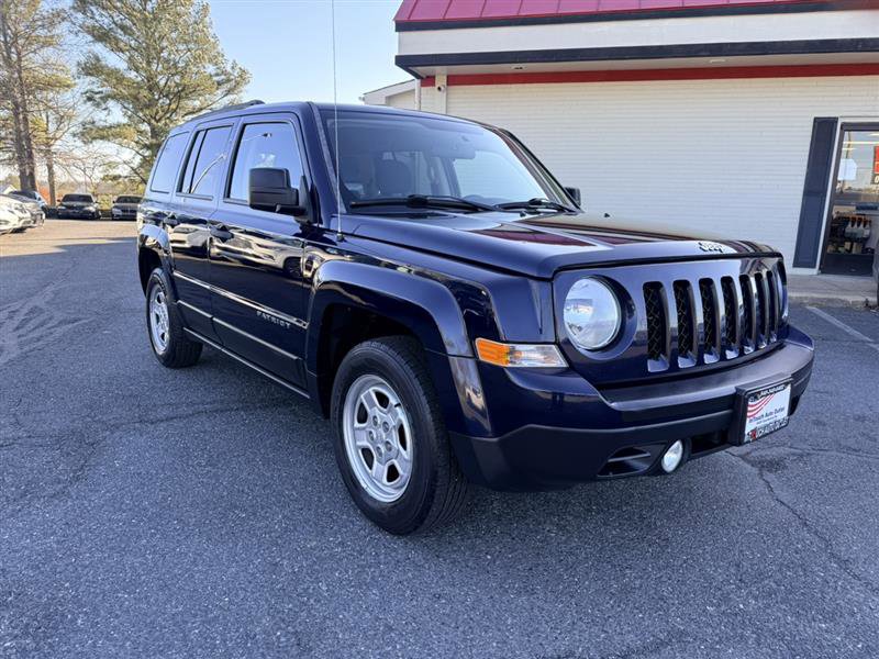 Used 2014 Jeep Patriot Sport FWD image 3