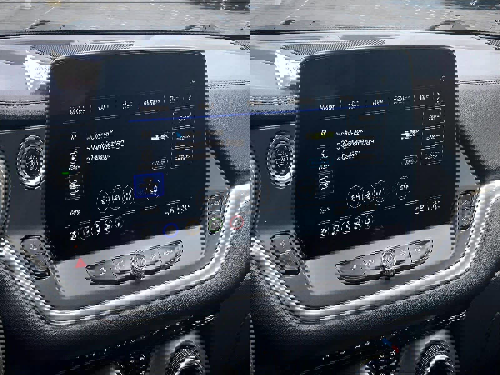 Used 2023 Chevrolet Blazer LT AWD/4WD image 26