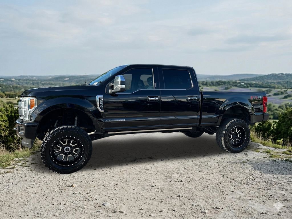 Used 2018 Ford F250 Platinum w/ Platinum Ultimate Package AWD/4WD image 4