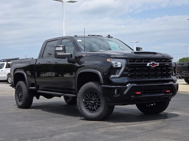 New 2026 Chevrolet Silverado 2500 ZR2 AWD/4WD image 2