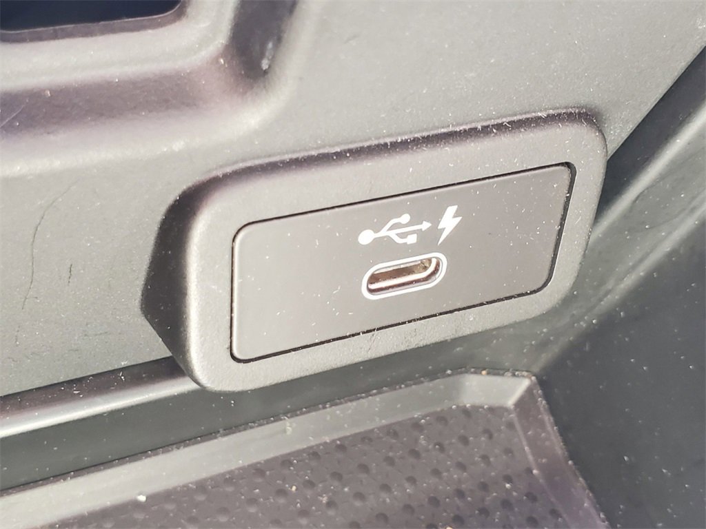 Used 2021 BMW 330i 330i w/ Driving Assistance Package image 22