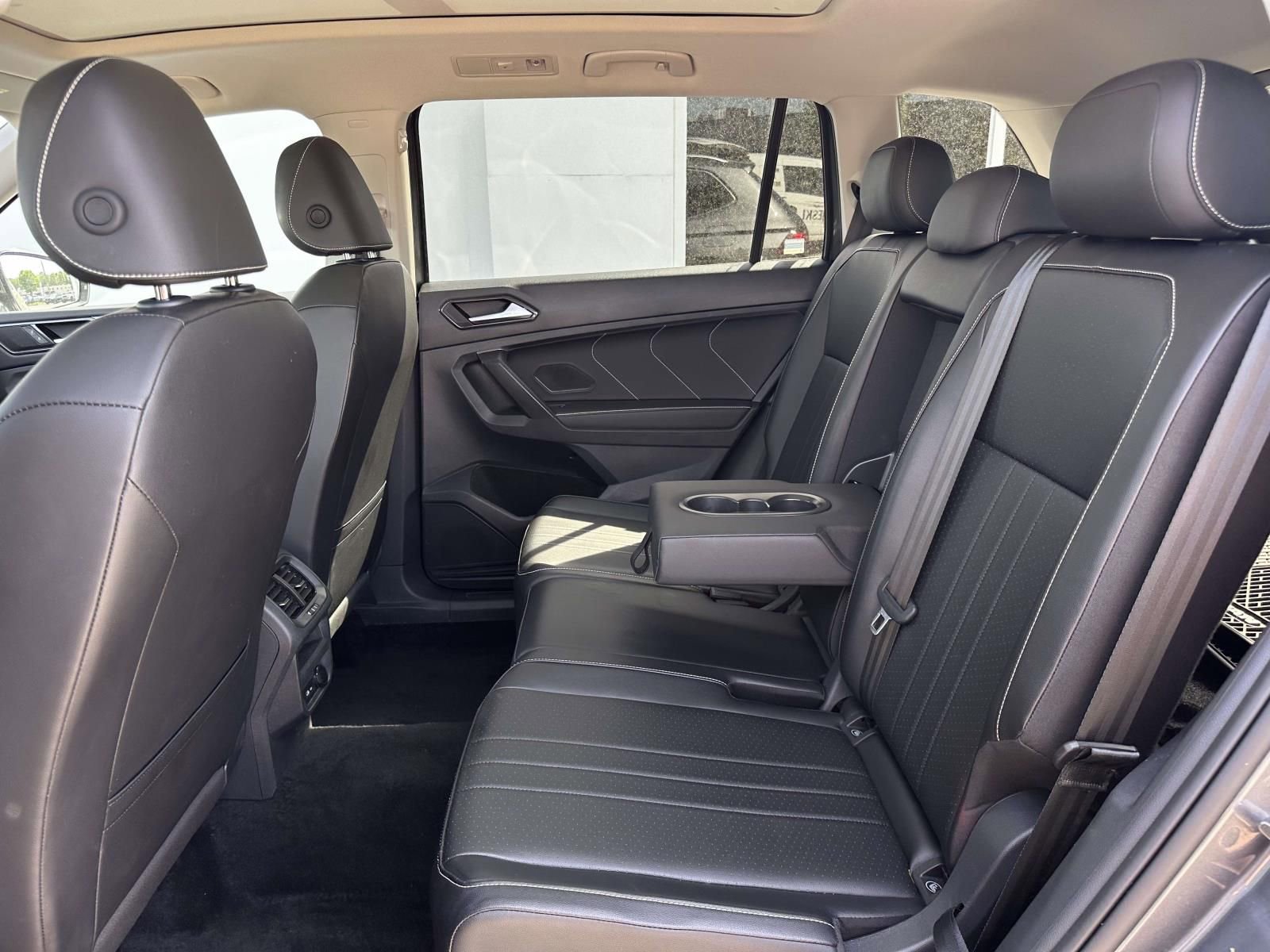 Certified 2024 Volkswagen Tiguan SE AWD/4WD image 13