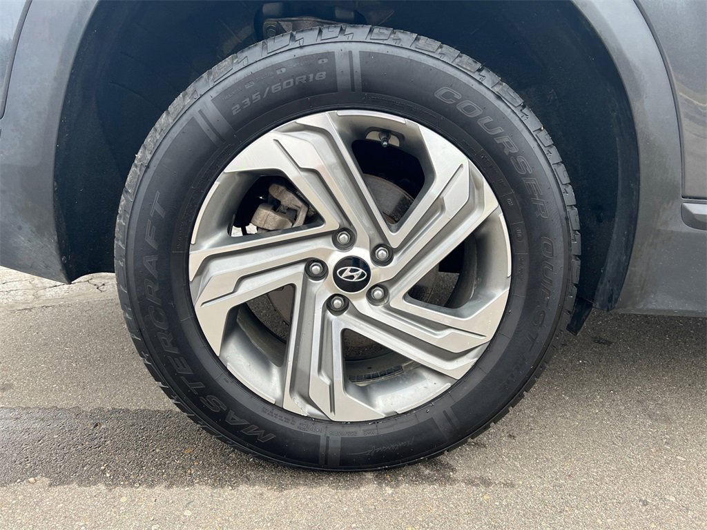 Used 2023 Hyundai Santa Fe SEL image 36