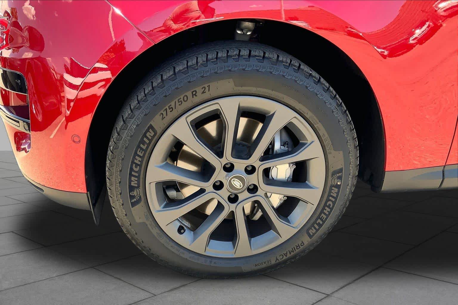 Used 2023 Land Rover Range Rover Sport SE AWD/4WD image 10