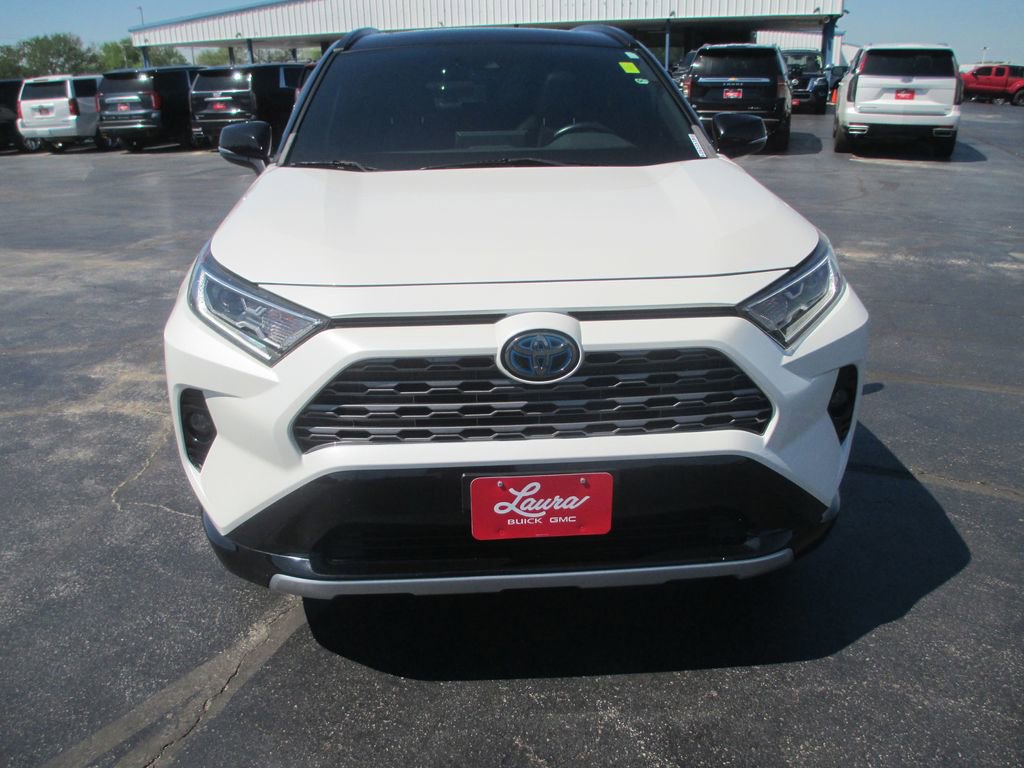 Used 2019 Toyota RAV4 XSE w/ XSE Weather Package image 13