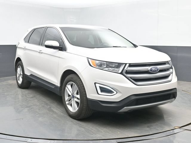 Used 2017 Ford Edge SEL w/ Equipment Group 201A AWD/4WD image 2
