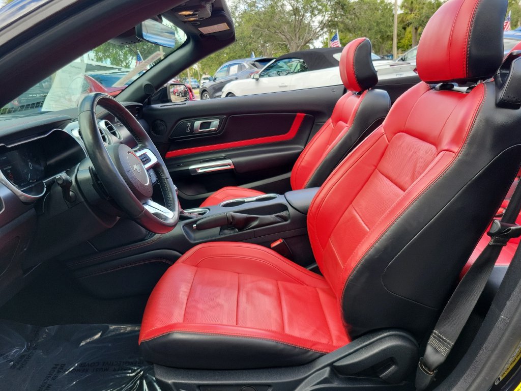Used 2021 Ford Mustang GT Premium w/ Equipment Group 401A RWD image 17