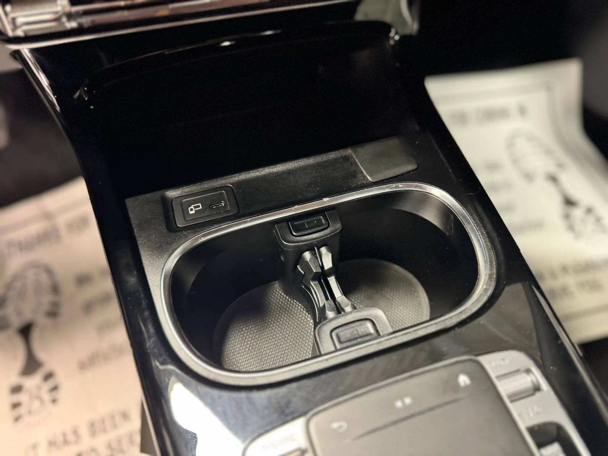 Used 2020 Mercedes-Benz CLA 250 4MATIC image 24