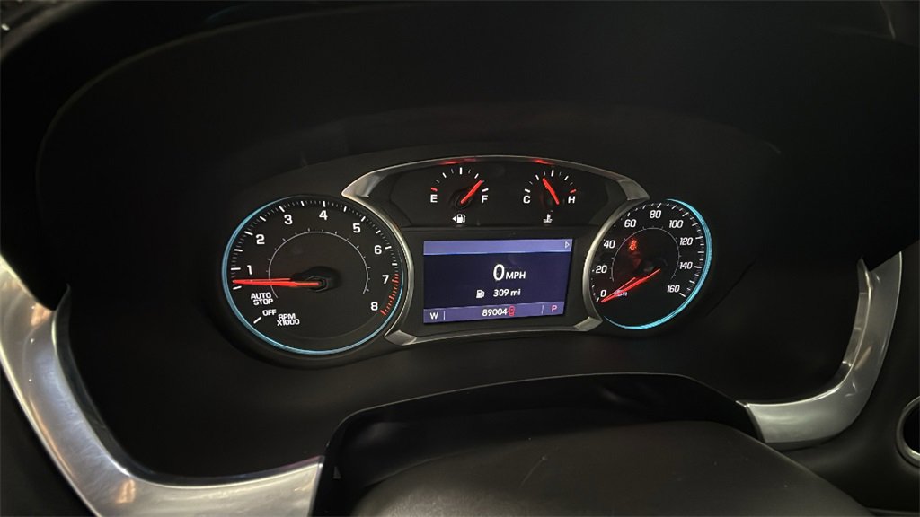 Used 2021 Chevrolet Traverse LT image 20