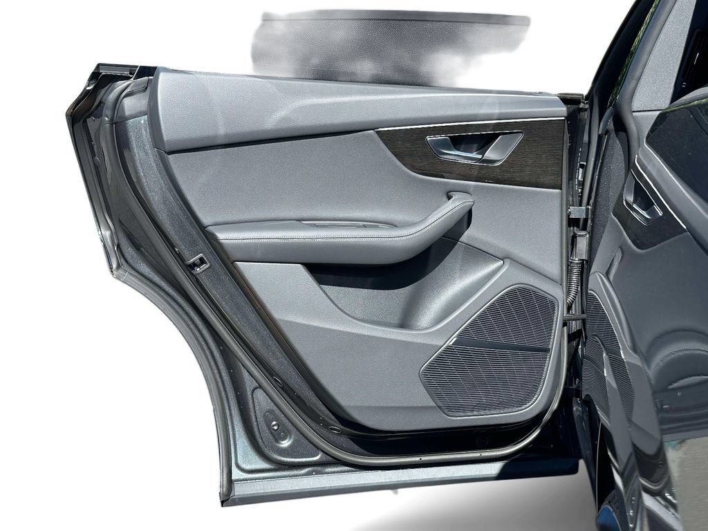 New 2026 Audi Q8 Premium Plus AWD/4WD image 19