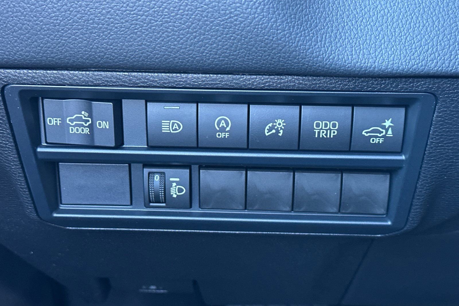 New 2026 Toyota Tundra Limited AWD/4WD image 29