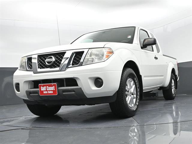 Used 2015 Nissan Frontier SV RWD image 31