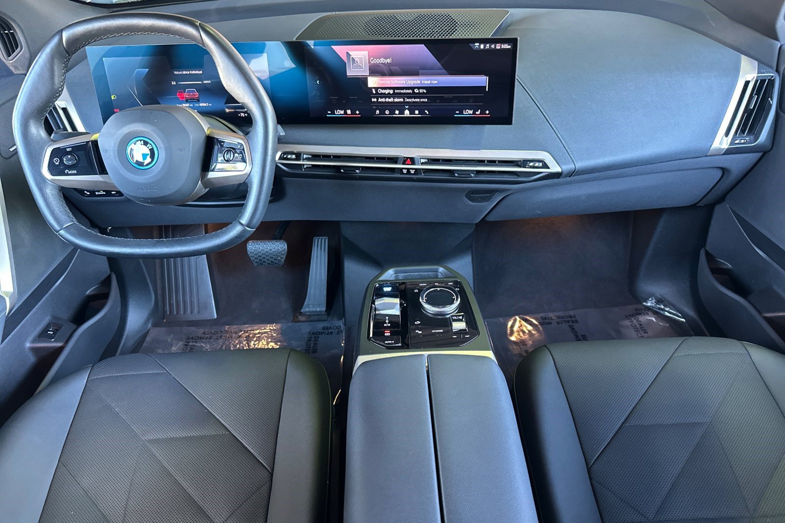 Certified 2024 BMW iX xDrive50 w/ Premium Package AWD/4WD image 17