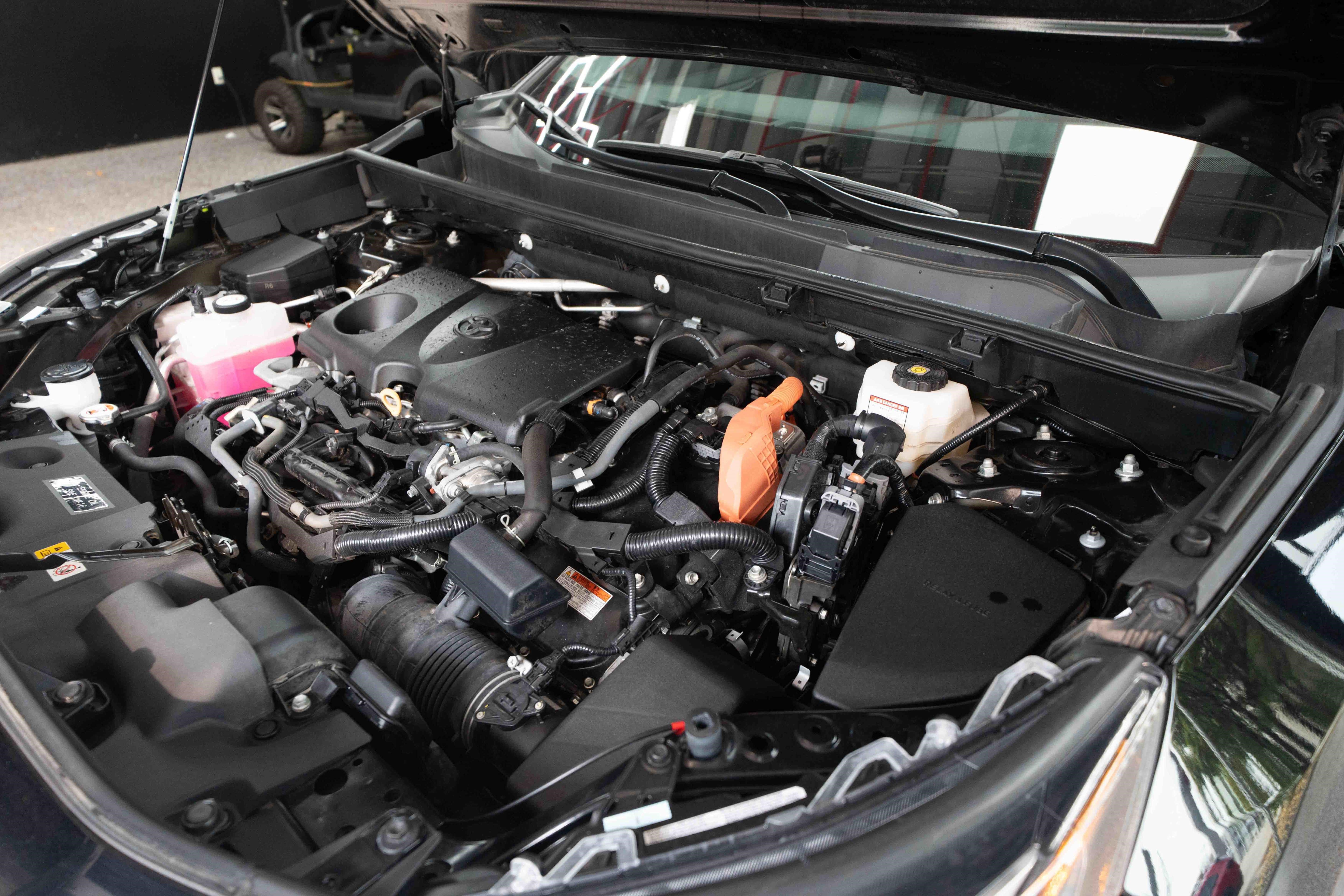 Used 2024 Toyota RAV4 XLE Premium AWD/4WD image 34