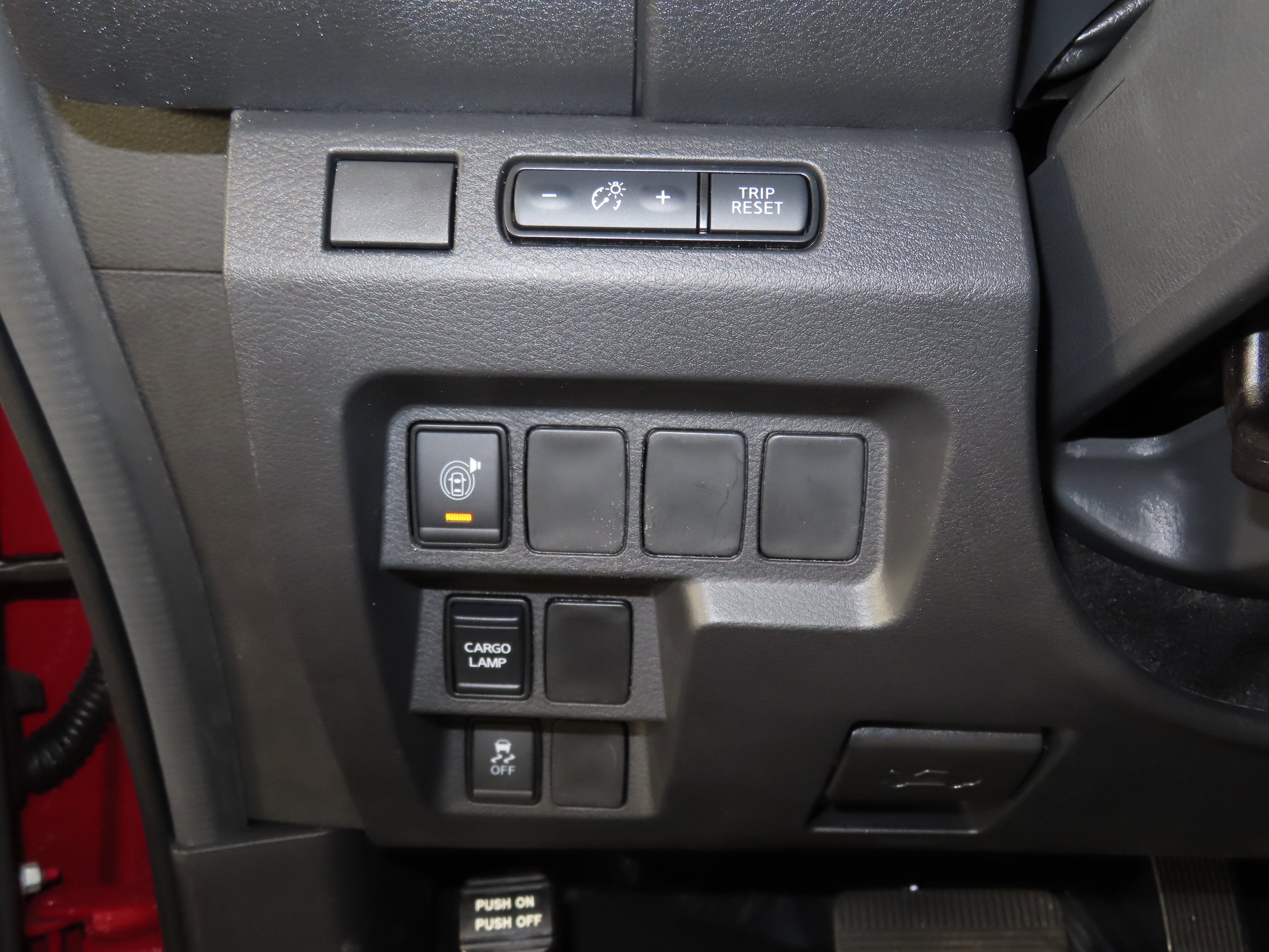 New 2026 Nissan Frontier SV w/ All-Weather Content Package image 33