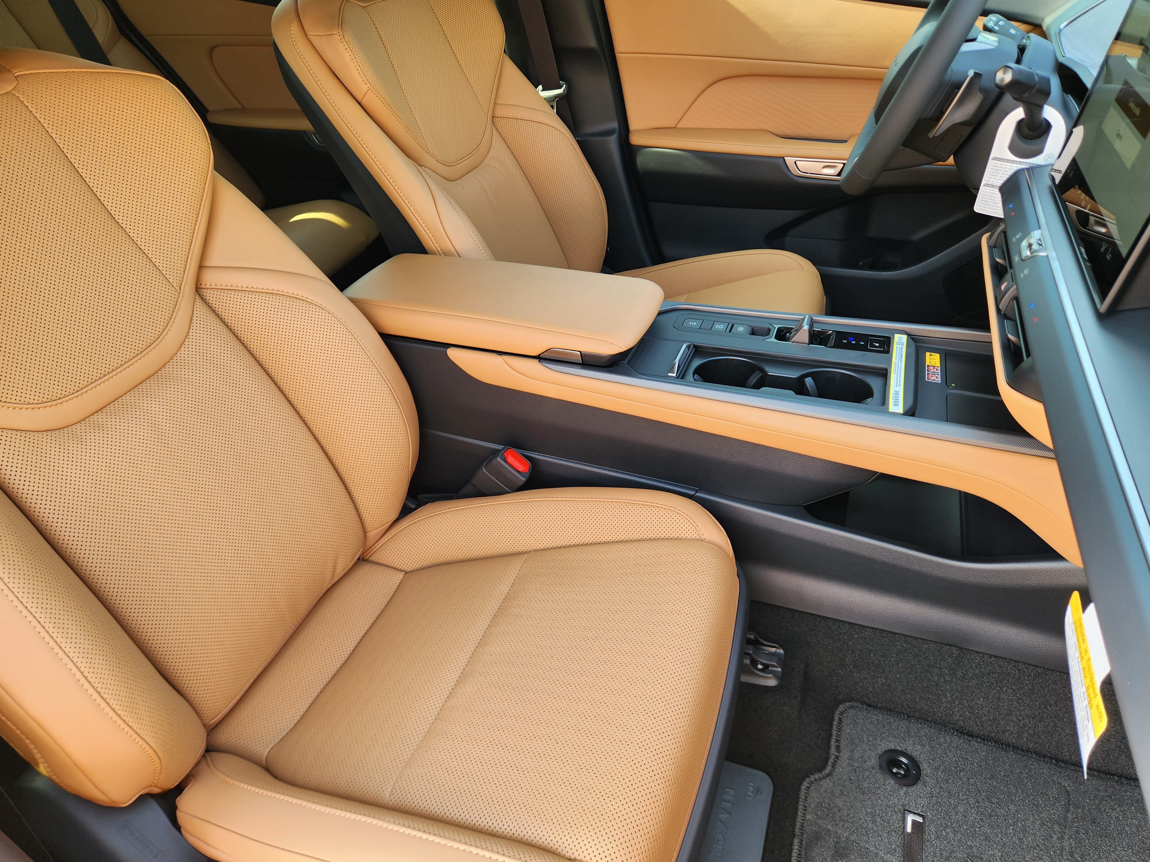 New 2026 Lexus ES 350e FWD image 11