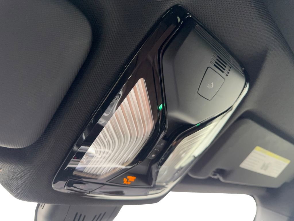 Used 2023 BMW X6 xDrive40i w/ M Sport Package image 76