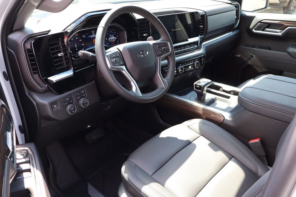 New 2025 Chevrolet Silverado 1500 RST w/ Convenience Package II image 14