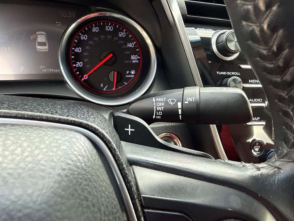 Used 2020 Toyota Camry XSE image 41