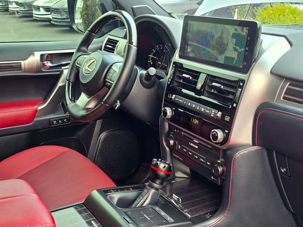 Used 2023 Lexus GX 460 Premium w/ Premium Package AWD/4WD image 30