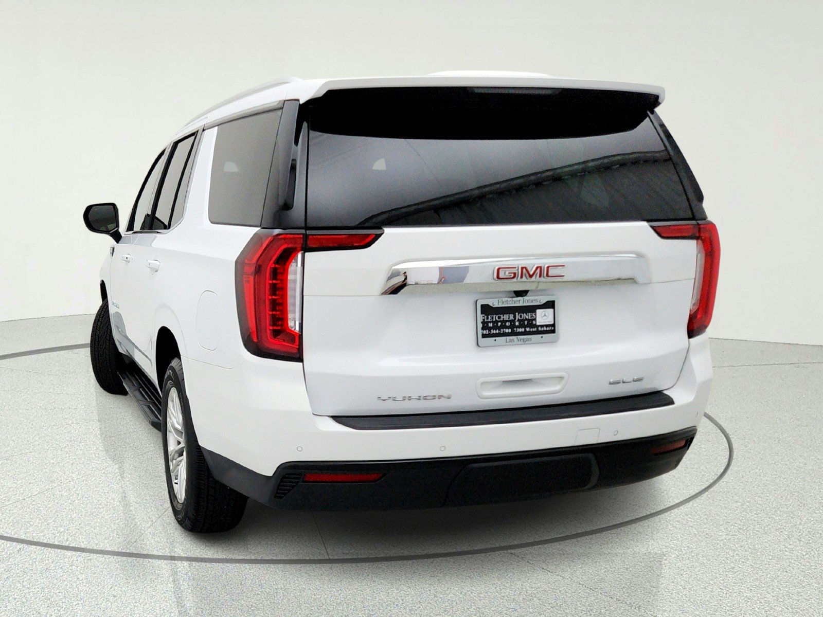 Used 2024 GMC Yukon SLE w/ Max Trailering Package AWD/4WD image 11