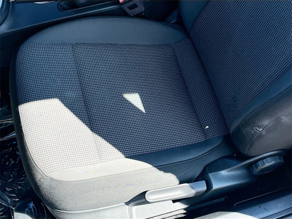 Used 2017 Volkswagen Beetle 1.8T S image 18