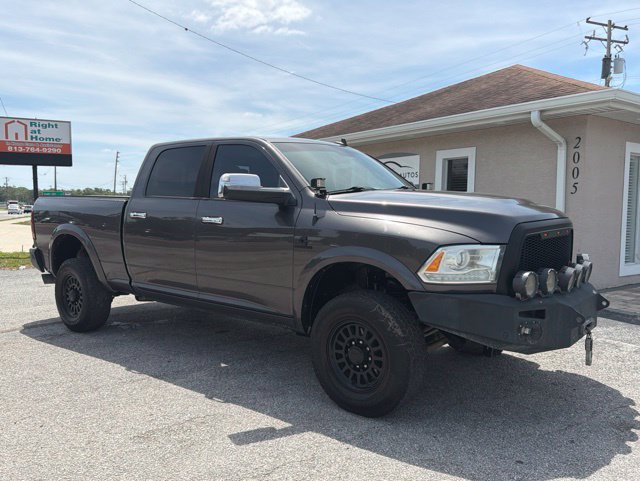 Used 2017 RAM 2500 Laramie AWD/4WD image 2