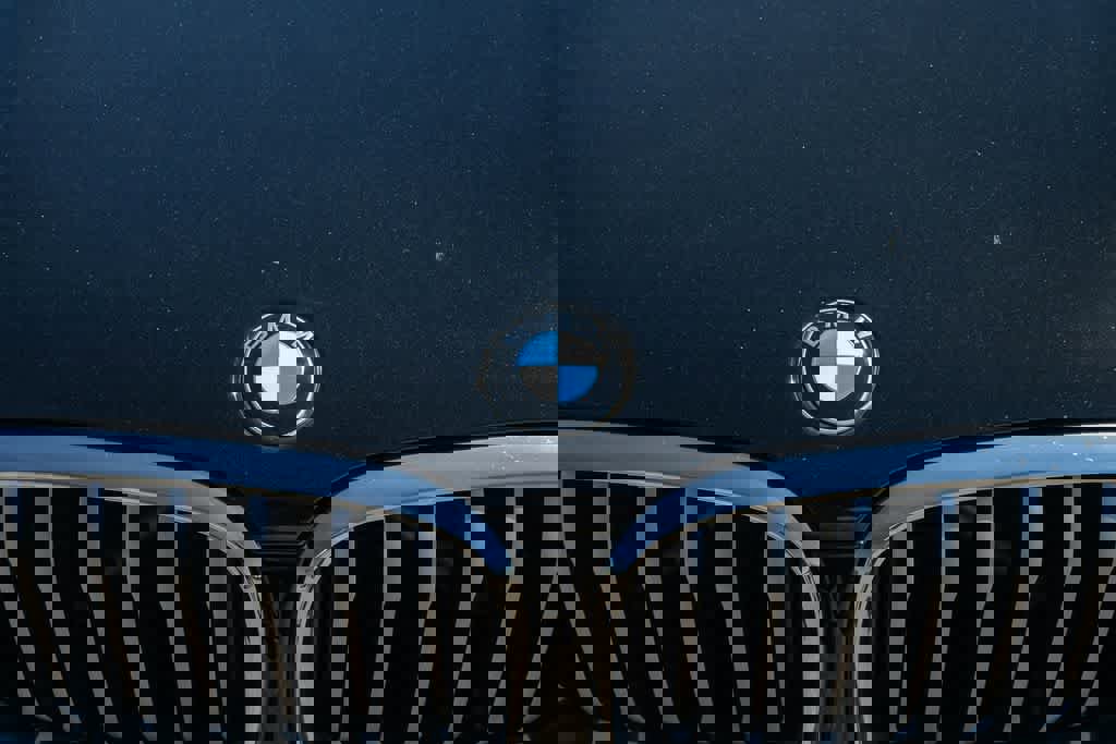 Used 2021 BMW X4 xDrive30i w/ Convenience Package image 5