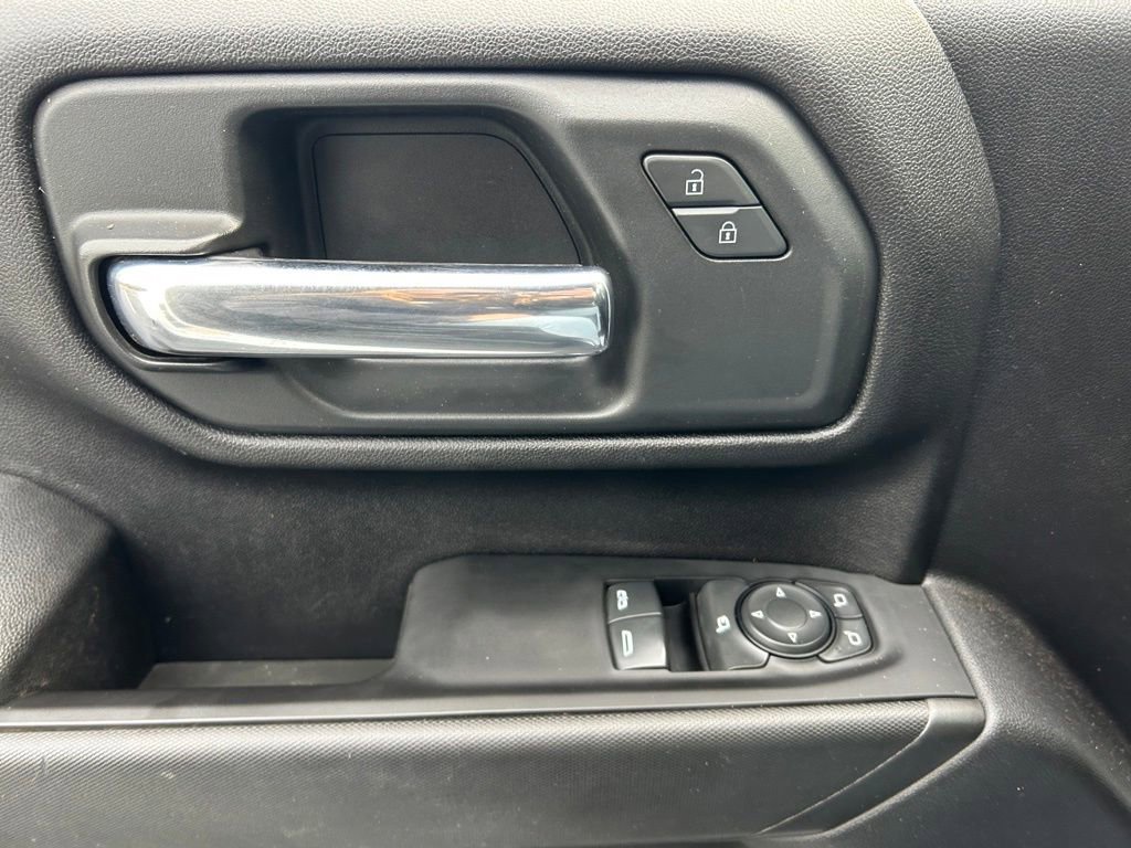 Used 2024 GMC Sierra 3500 Pro image 40